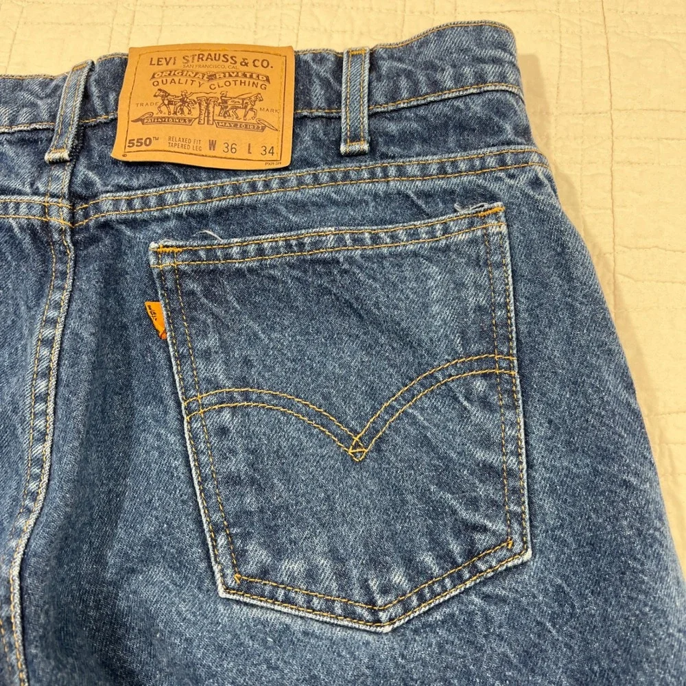 Vintage 90's Levis 550 Orange Tab Relaxed Fit Tapered Jeans 36x34 Medium Wash